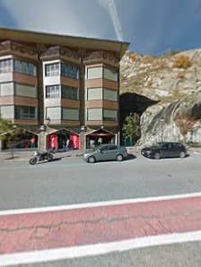 Galería de Olympia Esports Outlet Canillo 3