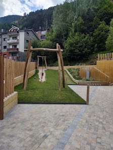 Ver galería de Parc infantil