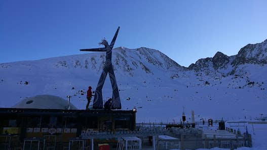 Imagen principal de Parking PARKIA by INDIGO en Estación de Esquí Abelletes. Grandvalira. Pas de la Casa. Andorra