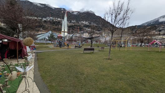 Galería de Parque infantil "Alcón" 2