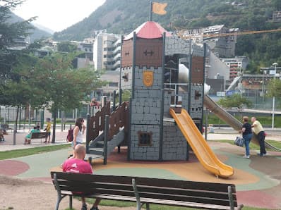 Galería de Parque infantil Prat del Roure 4
