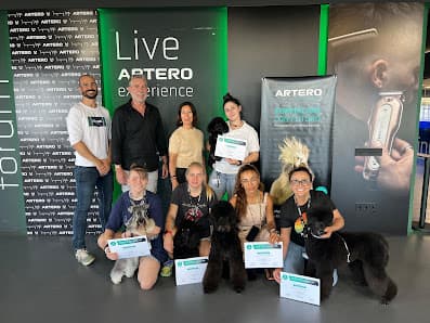 Galería de PERRUQUERIA CANINA GOS NET 3