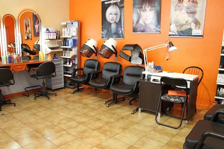 Galería de Perruqueria Canòlich 2