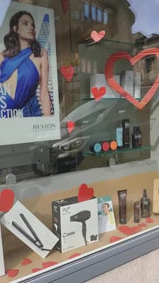 Galería de Perruqueria Misteri 3