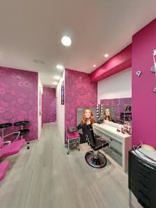 Galería de PERRUQUERIA RISSOS 2