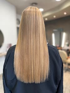 Galería de Perruqueria Salon Ikigai 2