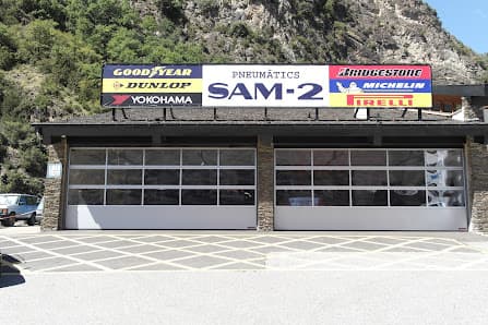 Galería de Pneumàtics Sam 2 3