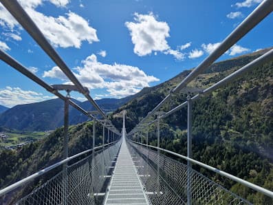 Ver galería de Pont Tibetà Canillo