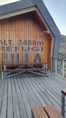 Galería de Refugio de l'Illa 4