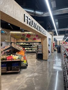 Galería de River Centre Comercial Encamp 2