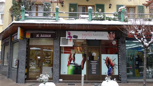 Galería de SALO D' UNGLES AMELIA 2