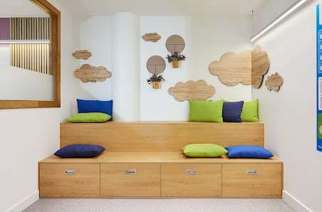 Galería de Singular Acadèmia d’Anglès 2