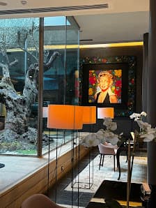 Galería de The Embassy Store Andorra Joieria i Rellotgeria 4