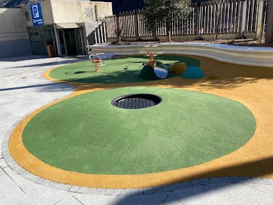 Galería de Zona de jocs infantils I, Plaça del Poble 2